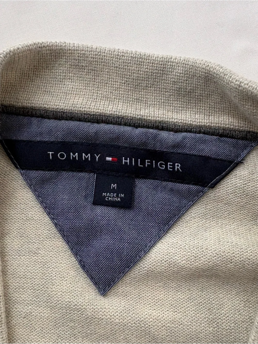 Tommy Hilfiger Argyle Button Up Cardigan Size Medium